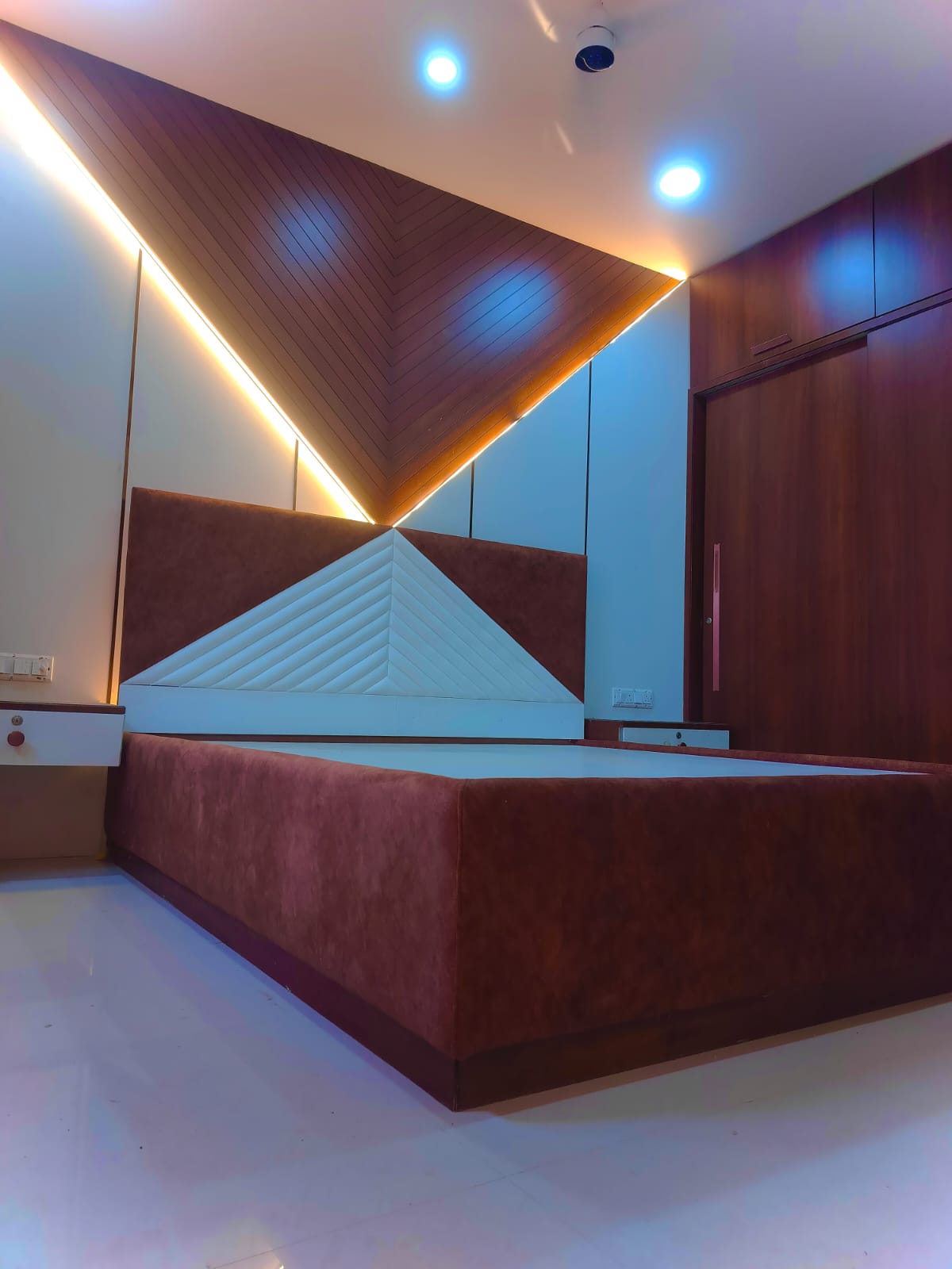 SS furniture - Bedroom